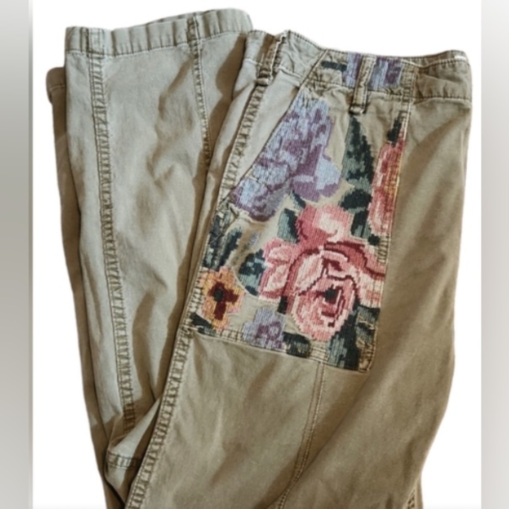 Anthropologie Relaxed Floral Embroidered Tapestry Jeans/Pants Size 30